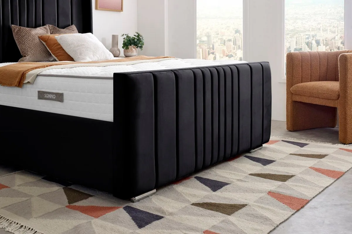 Cambridge Upholstered Bed