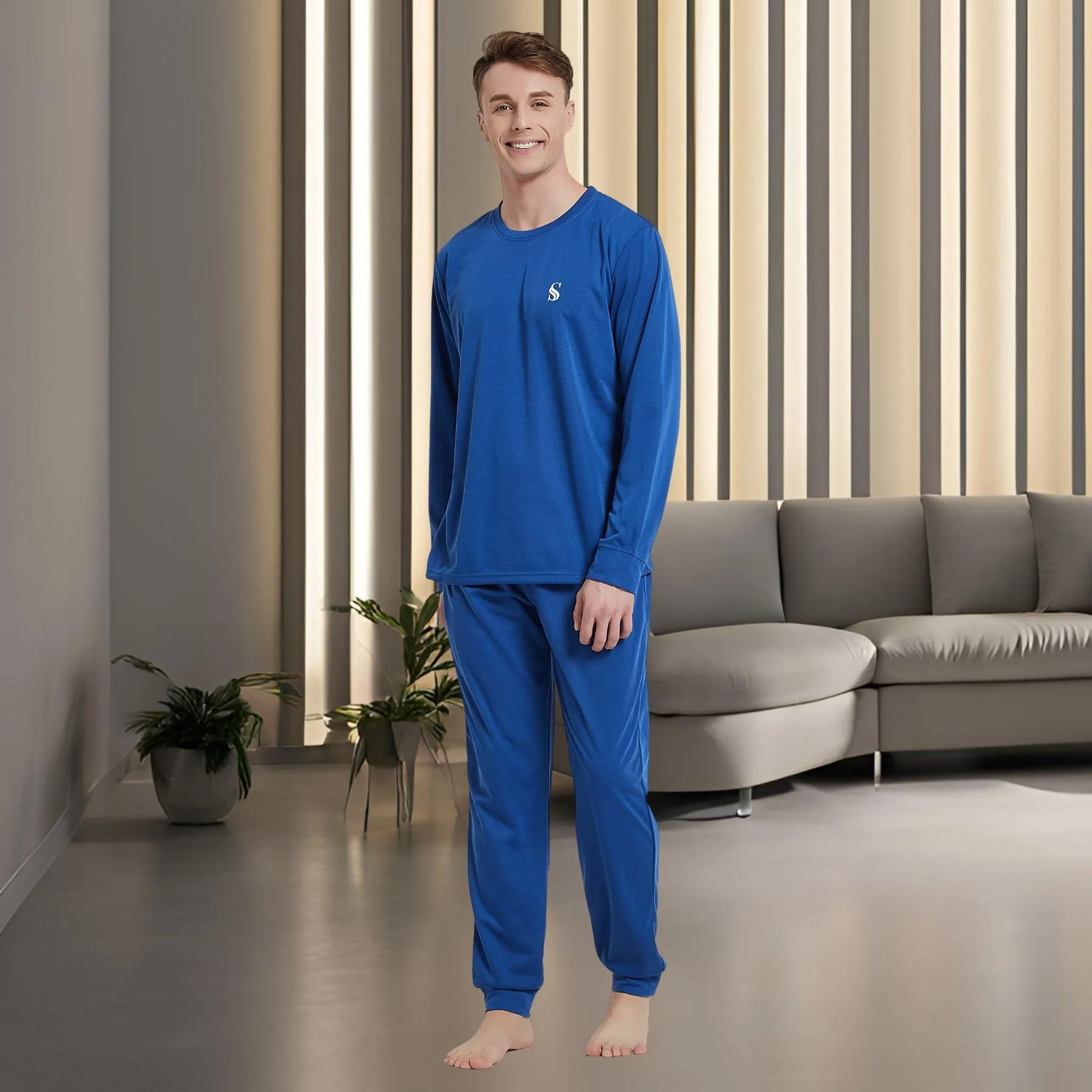 Men's Brushed Loungewear Set: Blue Jogger-Style Long-Sleeve Pyjamas.