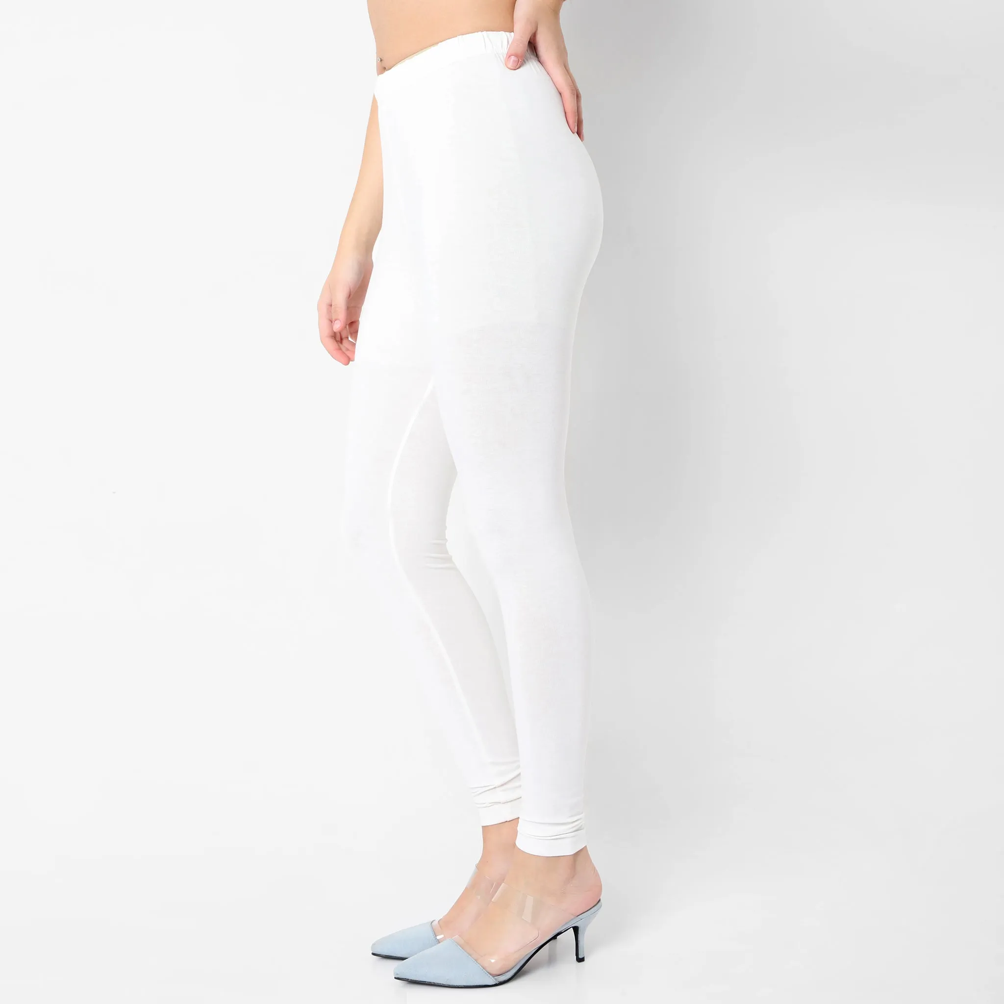 Straight Fit Solid Mid Rise Leggings